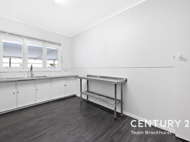 House for rent in Cloverdale, Western Australia