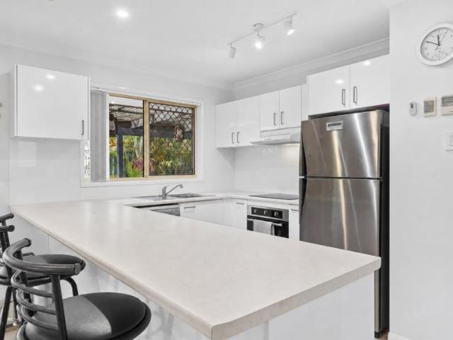 House for sale in Coombabah, Gold Coast City
