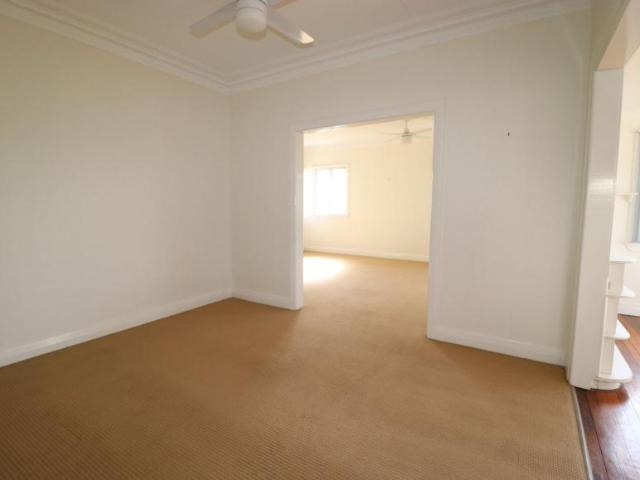 House for rent in Coorparoo, Greater Brisbane