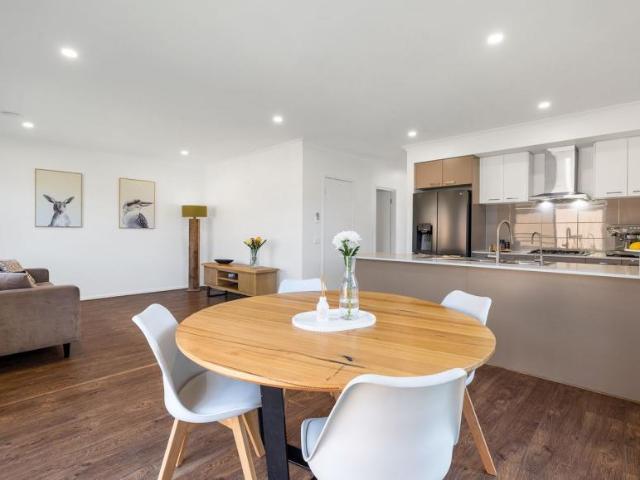 House for sale in Highlands, Melbourne