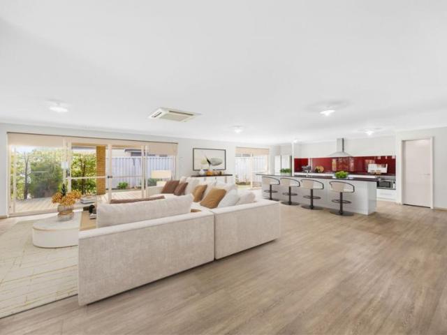 House for sale in Dalyellup, Western Australia