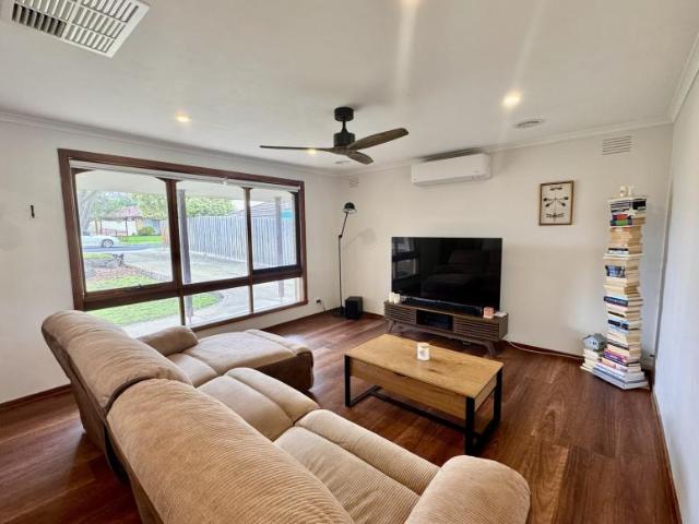 House for rent in Deer Park, Melbourne