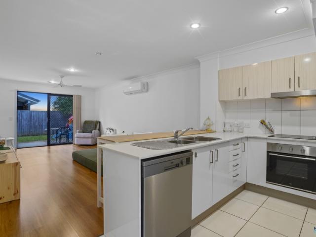 House for sale in Doolandella, Greater Brisbane
