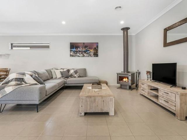 House for sale in Doreen, Melbourne