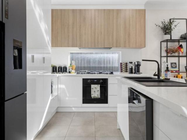 House for sale in Brooks Bay, Tasmania