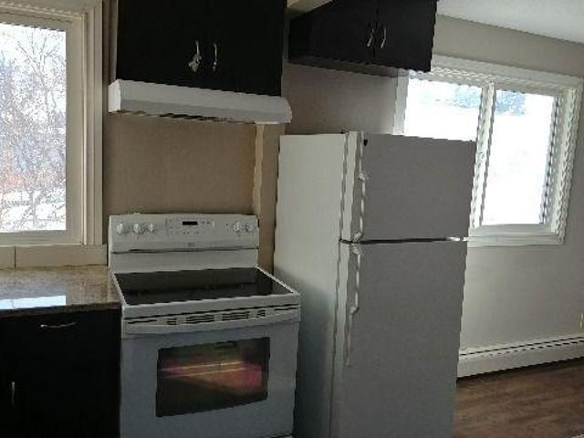 House for rent in Wedgewood, Alberta
