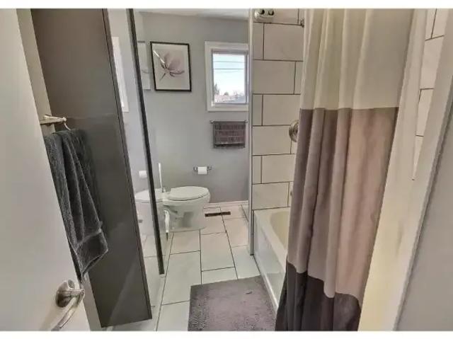 House for rent in Wedgewood, Alberta