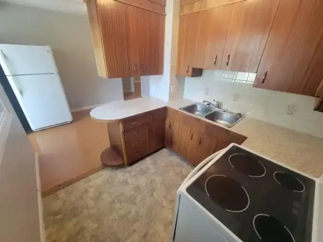 House for rent in Wedgewood, Alberta