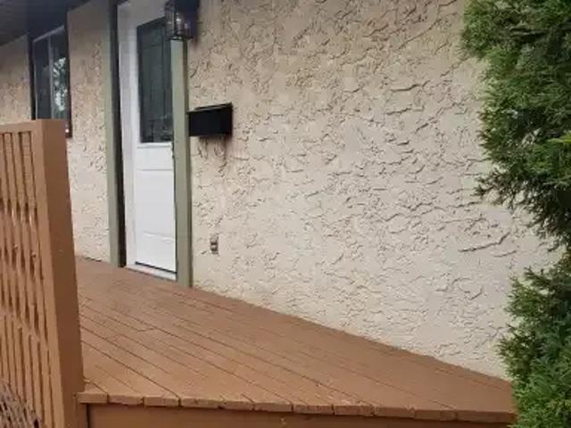 House for rent in Wedgewood, Alberta