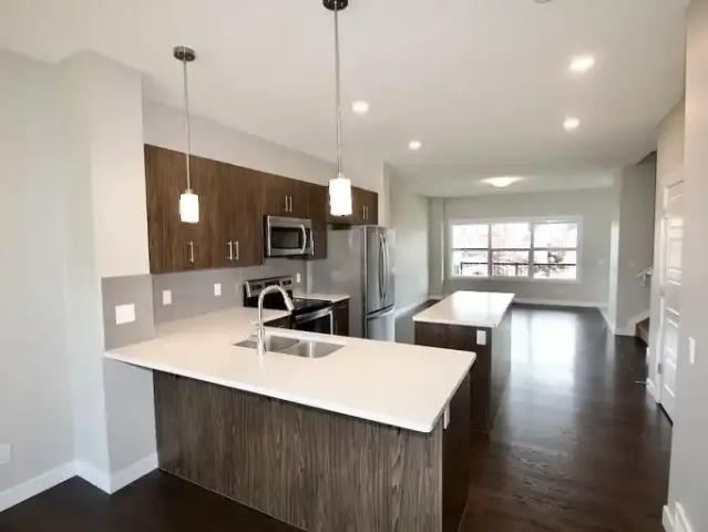 House for rent in Wedgewood, Alberta