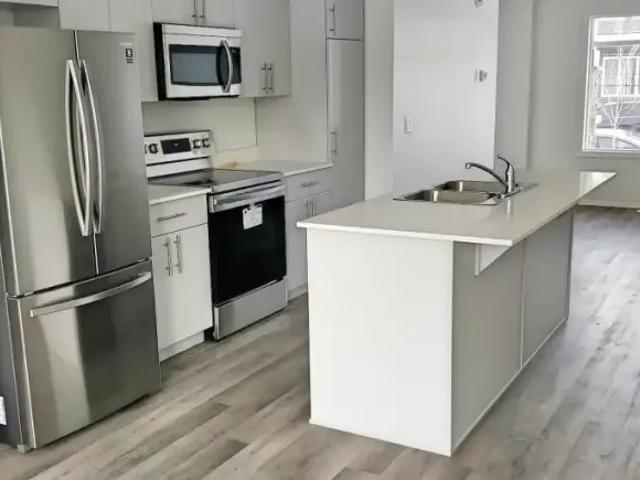 House for rent in Wedgewood, Alberta