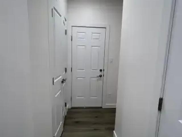 House for rent in Wedgewood, Alberta