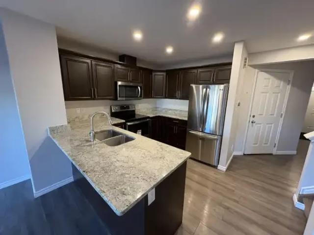House for rent in Wedgewood, Alberta