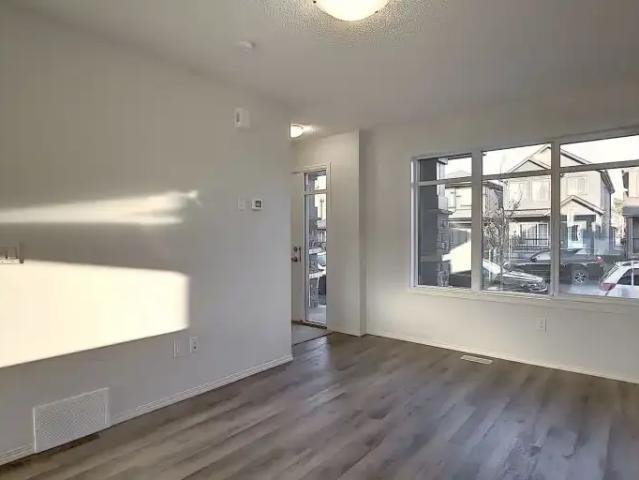 House for rent in Wedgewood, Alberta
