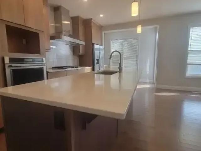 House for rent in Wedgewood, Alberta
