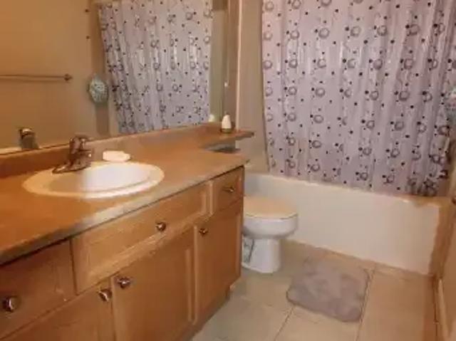 House for rent in Wedgewood, Alberta