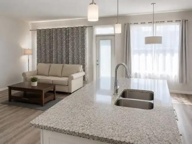House for rent in Wedgewood, Alberta