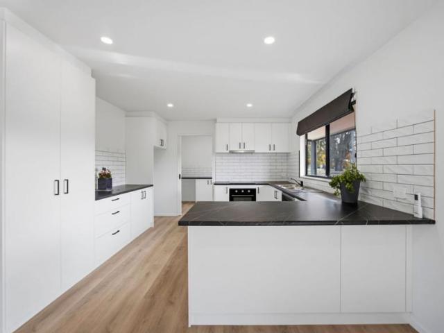 House for sale in Elmhurst, Shire of Pyrenees