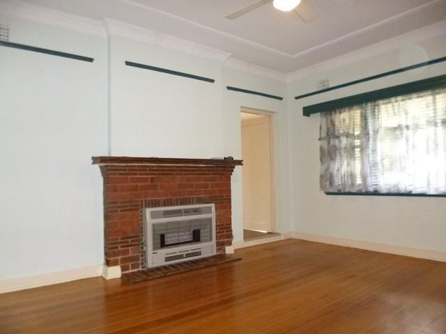 House for rent in Essendon, Melbourne