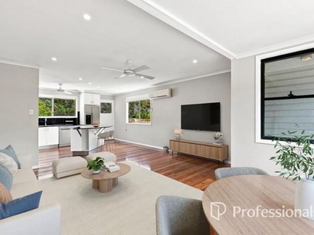 House for sale in Ferny Hills, Greater Brisbane