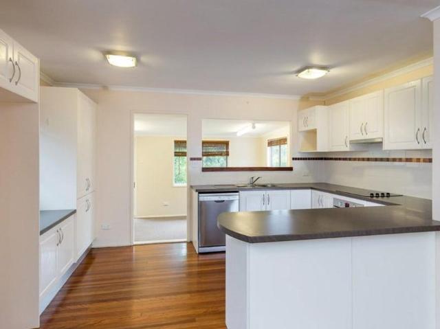 House for sale in Ferny Hills, Greater Brisbane