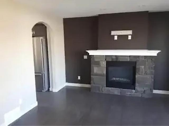House for rent in Fort Saskatchewan, Alberta
