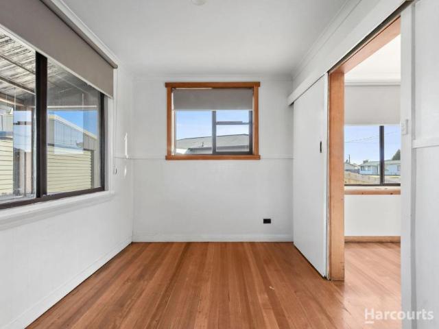 House for rent in George Town