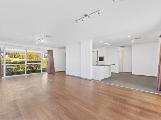 House for rent in Gisborne, Victoria
