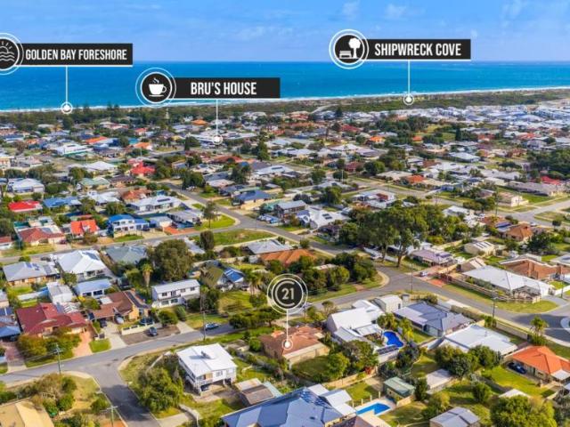 House for sale in Golden Bay, Western Australia