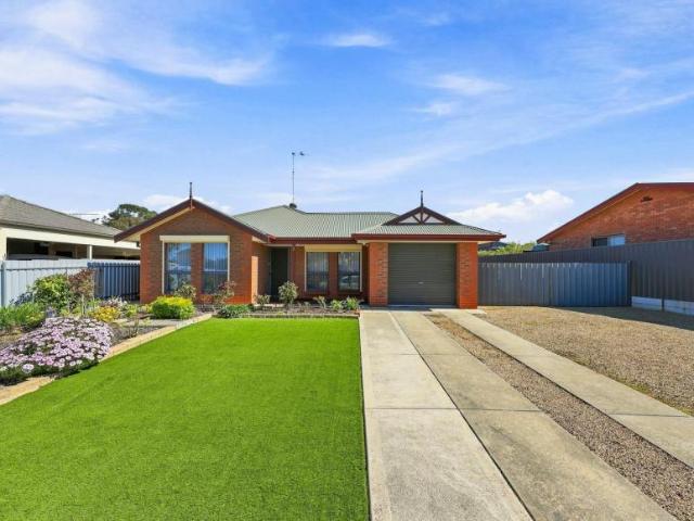 House for sale in Goolwa Beach, Goolwa