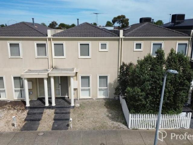 House for sale in Harkness, Melbourne