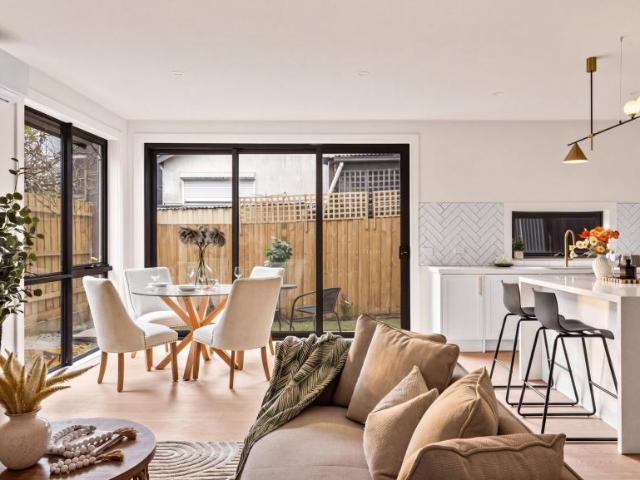House for sale in Heidelberg West, Melbourne