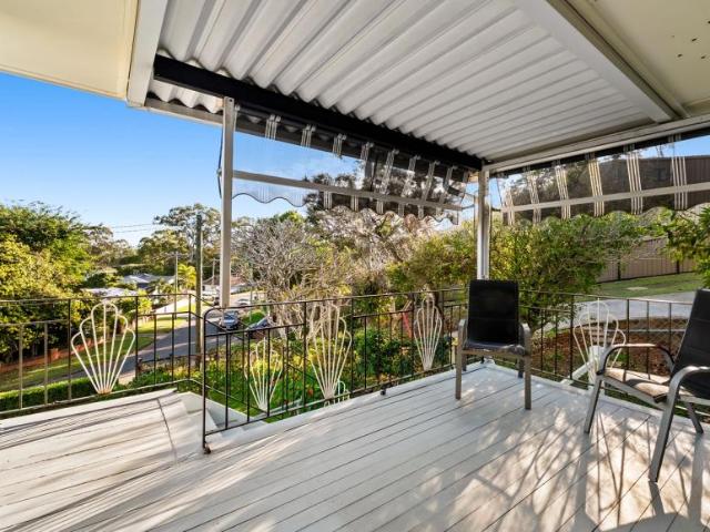 House for sale in Holland Park West, Greater Brisbane