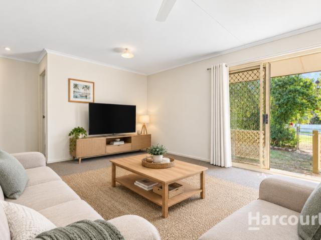 House for sale in Howard