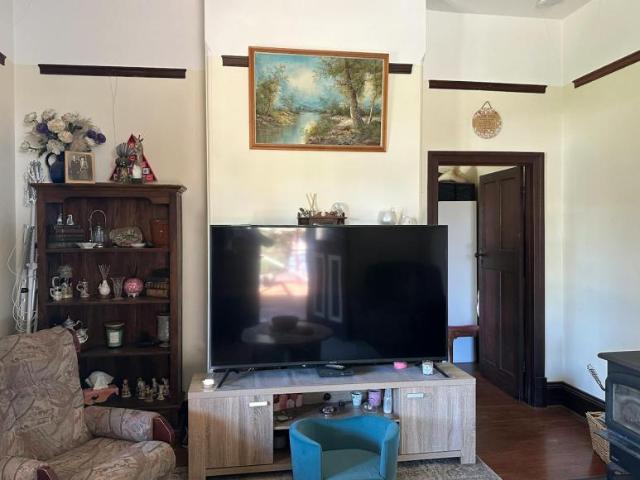 House for sale in Katanning, Shire Of Katanning