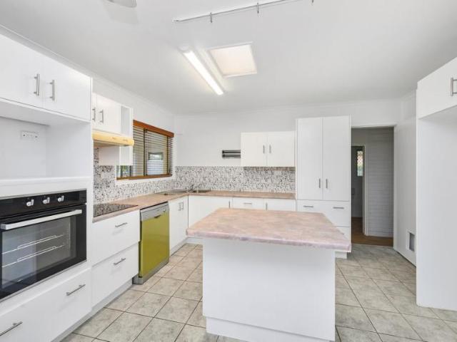 House for rent in Kirwan, Queensland
