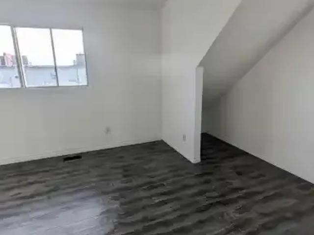 House for rent in Eastwood, Kitchener