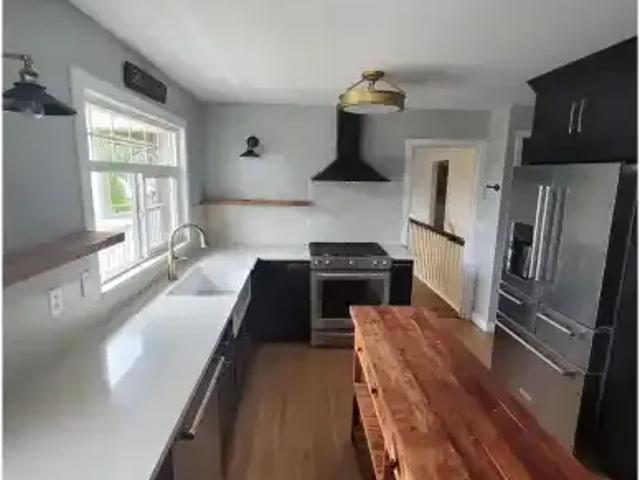 House for rent in Walnut Grove, British Columbia