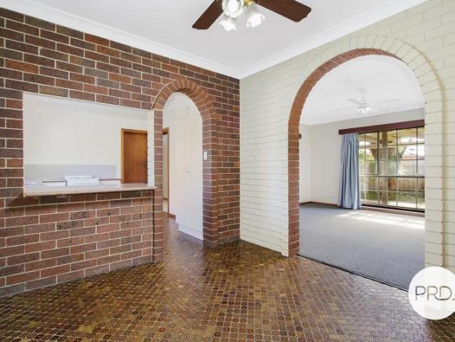 House for rent in Lavington, Albury