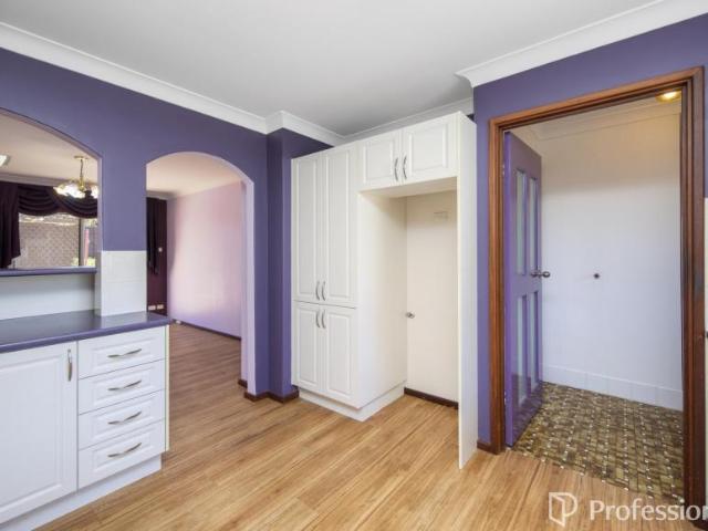 House for sale in Kalamunda, City Of Kalamunda