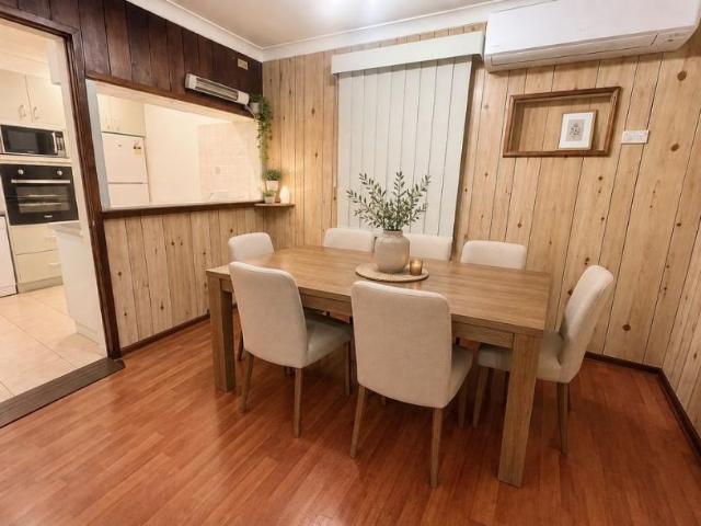 House for rent in Lethbridge, Victoria