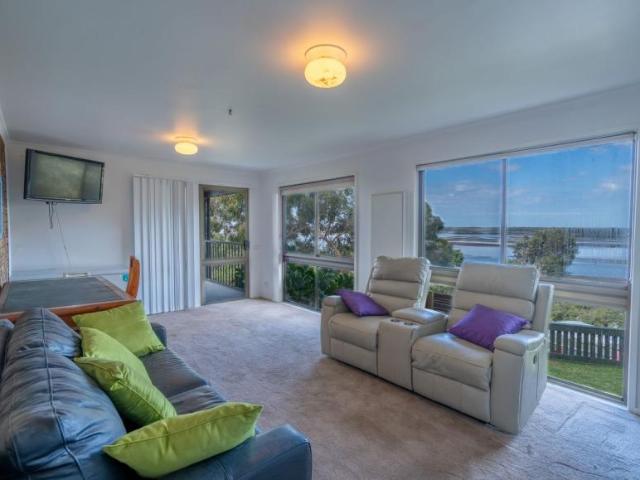 House for sale in Loch Sport, Shire of Wellington