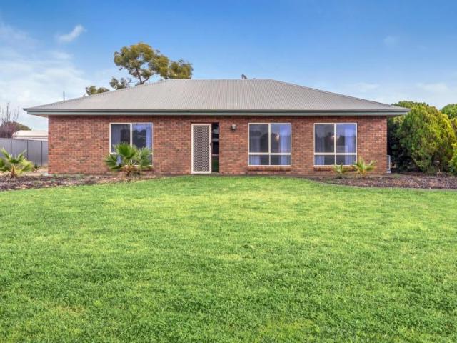 House for sale in Loxton, The District Council of Loxton Waikerie