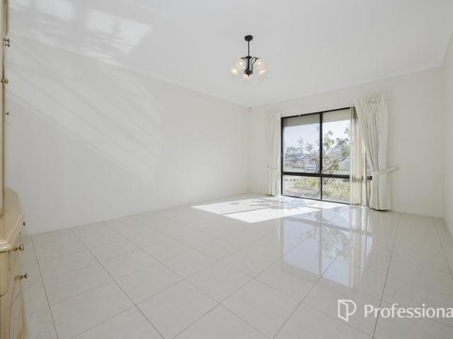 House for sale in Marangaroo, City of Wanneroo