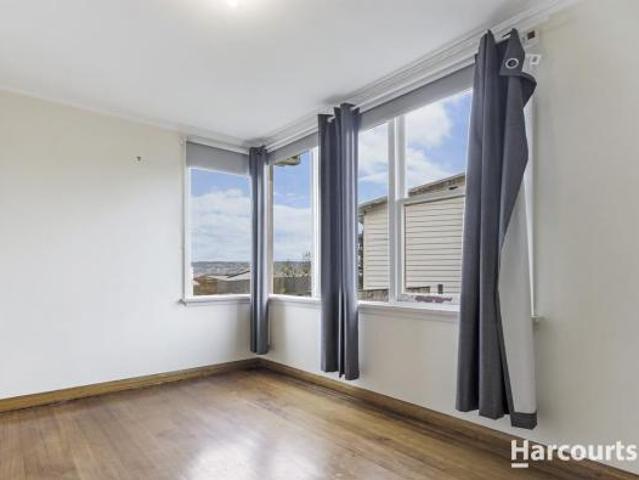 House for rent in Mayfield, Launceston