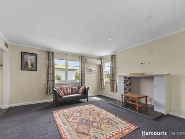 House for sale in Mayfield, Launceston