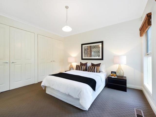 House for rent in McKinnon, Melbourne