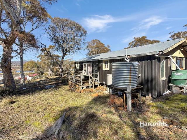House for sale in Miena, Central Highlands