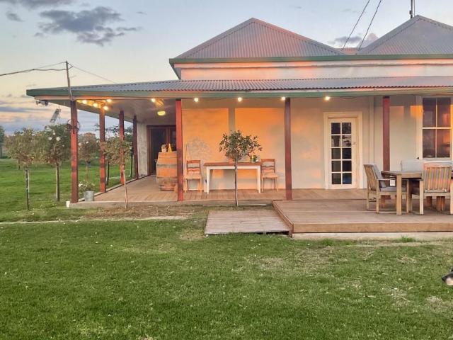 House for sale in Milnes Bridge, Victoria