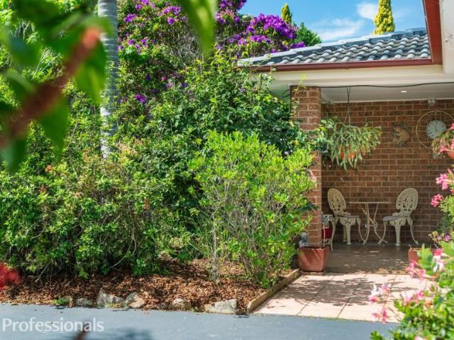 House for sale in Mollymook Beach, Shoalhaven City Council